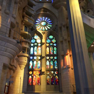 Sagrada Familia: Entrada de acceso rápido + Tour guiado privado 8