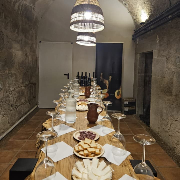 Quesos, vinos y religión