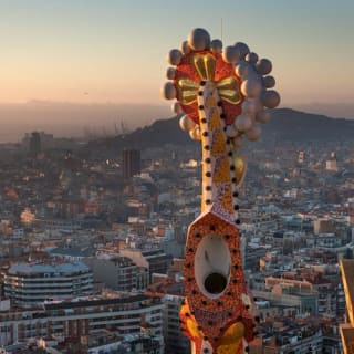 Sagrada Familia: Entrada de acceso rápido + Acceso a la Torre de la Pasión 3