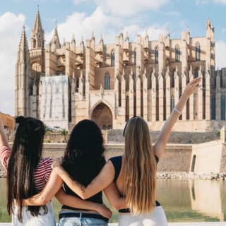 Palma: sesión de fotos privada en el casco antiguo y el Frente Marítimo 24