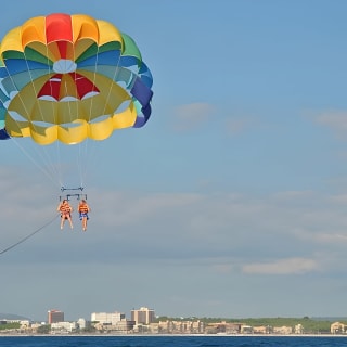 Parasailing from El Arenal: Breathtaking Views of Palma's Bay 9