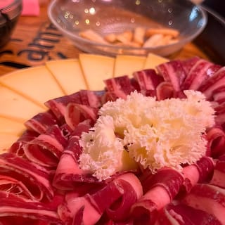 Palma Old Town & Market Walking Tour with Wine, Ham & Cheese 12