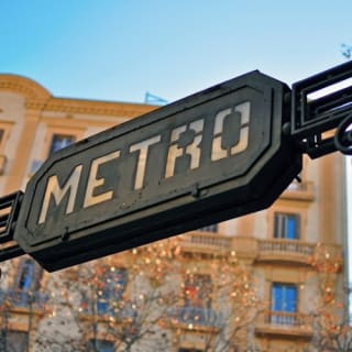 Hola Barcelona: Tarjeta de transporte público 21