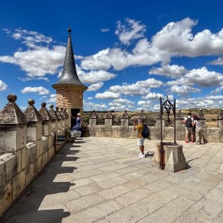 Tour por Toledo y Segovia ¡con opción a Ávila! 8