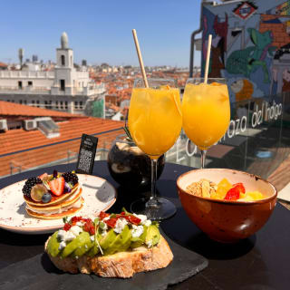Brunch en el Rooftop del Hotel Indigo Madrid Gran Vía 1