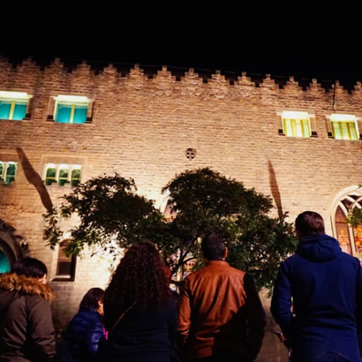Fantasmas de Barcelona: Tour Nocturno