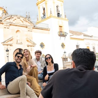 Desde Málaga: Tour por la ciudad de Ronda y experiencia en bodega con cata de vinos – Tour Premium en Grupo Pequeño 1