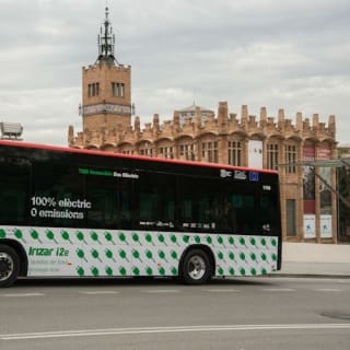 Hola Barcelona: Tarjeta de transporte público 25