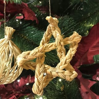 Taller adornos de Navidad de Esparto 1