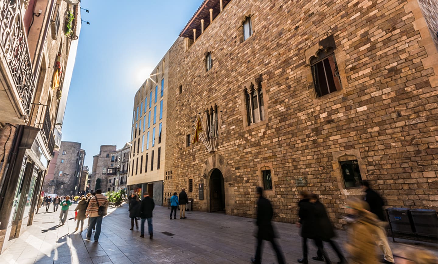 Reial Cercle Artístic de Barcelona 1