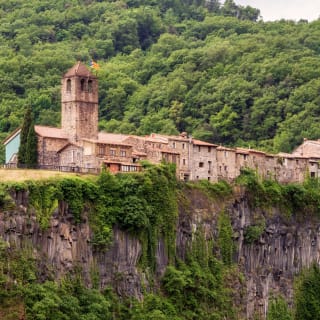 Tour Medieval en grupo reducido: Besalú, Castellfollit y Santa Pau desde Barcelona 2