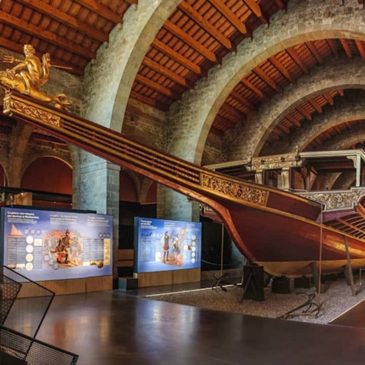 Museo Marítimo de Barcelona: Entrada