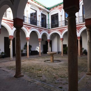 Palacio Bucarelli: Entrada 3