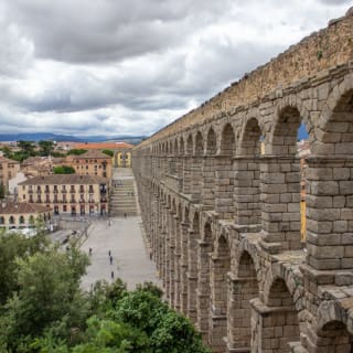Tour por Toledo y Segovia ¡con opción a Ávila! 9