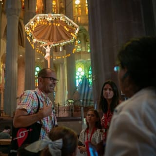 Sagrada Familia: Entrada de acceso rápido + Tour guiado privado 15