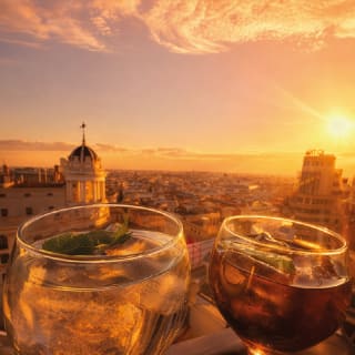 DJ & Sunset en Ella Sky Bar. Plan Premium. 6