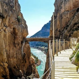 Caminito del Rey: Visita guiada + Autobús lanzadera desde El Chorro 11