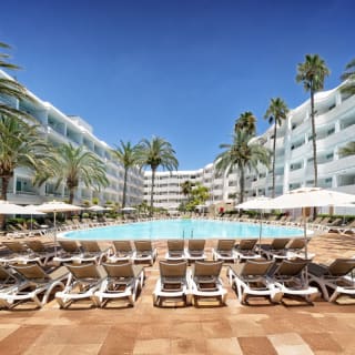 Day Pass en Akeah Broncemar Maspalomas en Gran Canaria 2