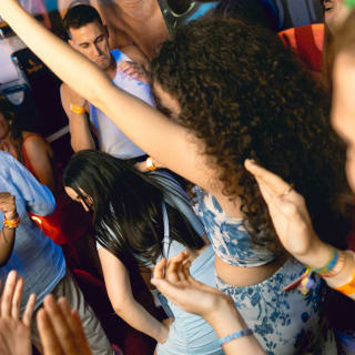 Fiesta VIP Sin Esperas en Hood Dogs 4