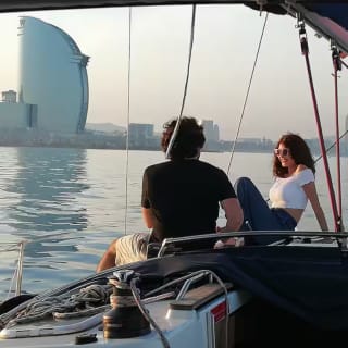 Experiencia Privada en Velero de Lujo en Barcelona – 2 Horas 1
