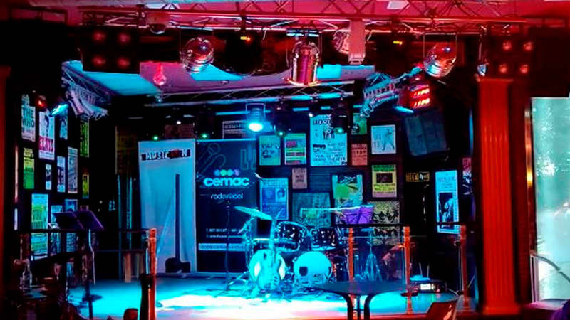 Sala Long Rock