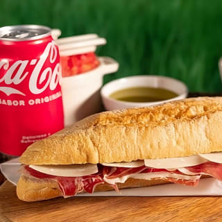 Bocadillo Pignic Ibérico del Mes 4