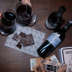 Degustación de vino con chocolate